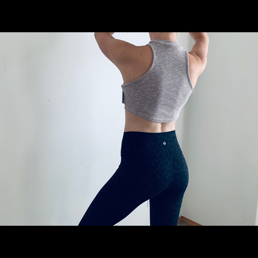 New Gymshark Crop Top - Picture 4 of 8